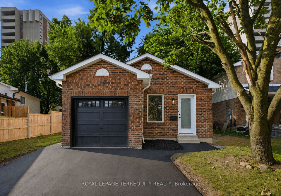 42-plumridge-court-ajax-ontario-e13690704