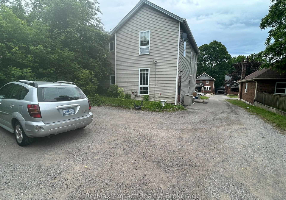 292-william-street-e-oshawa-ontario-e13690834
