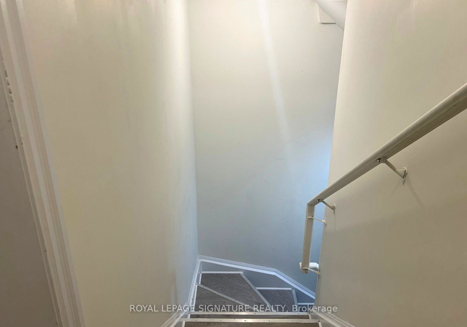 214-flood-avenue-clarington-ontario-e13690836