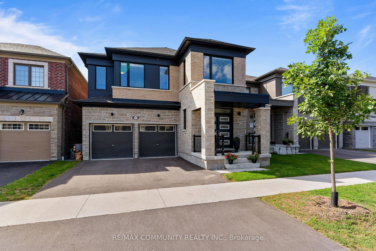 2879-foxden-square-pickering-ontario-e13692274