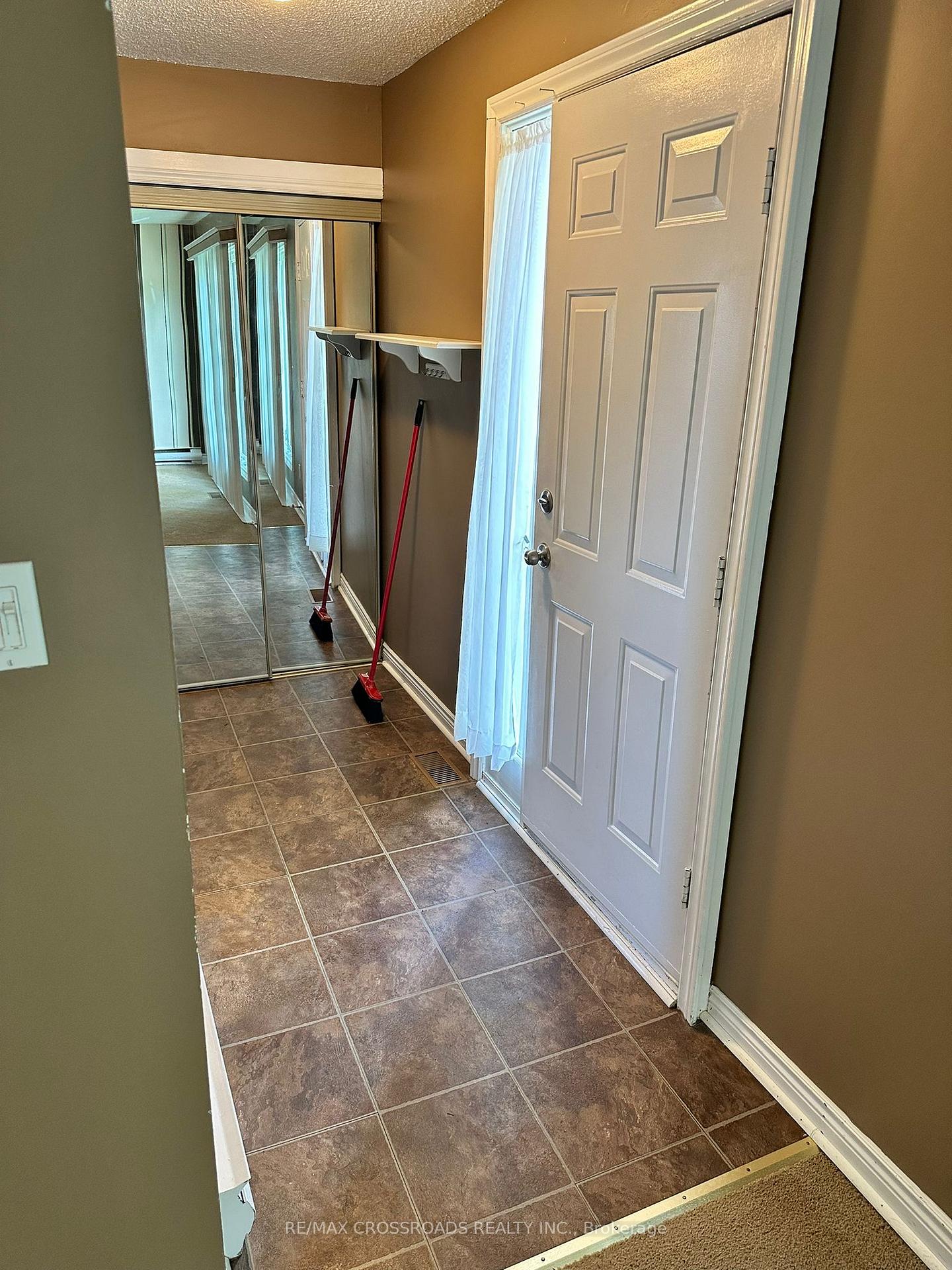 613-perry-street-whitby-ontario-e13692386