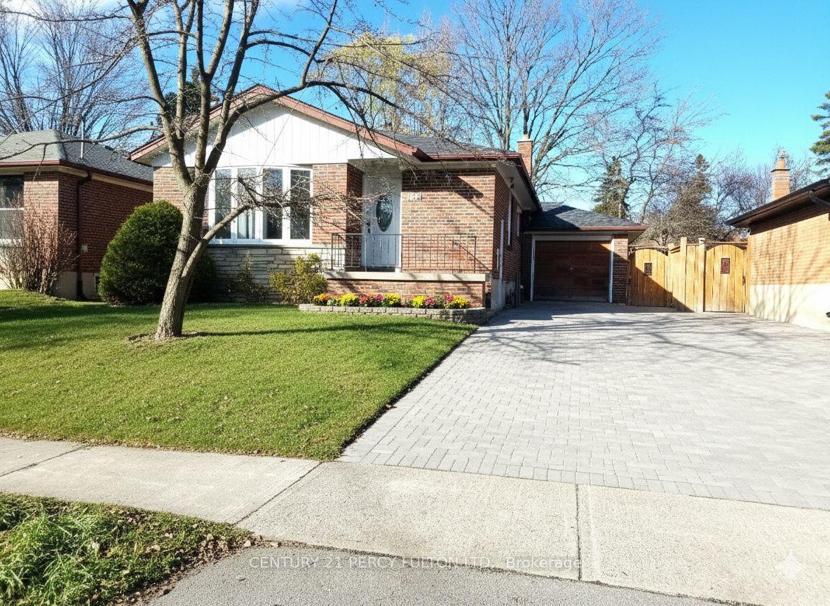 182-confederation-drive-toronto-scarborough-ontario-e13693206