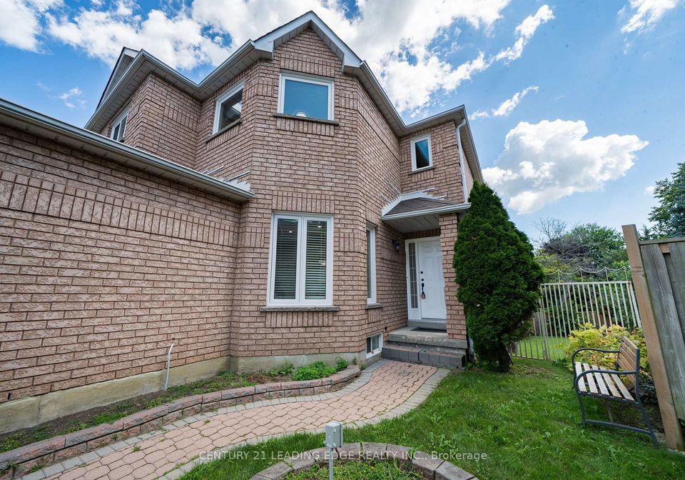 1595-deerhurst-court-pickering-ontario-e13693220