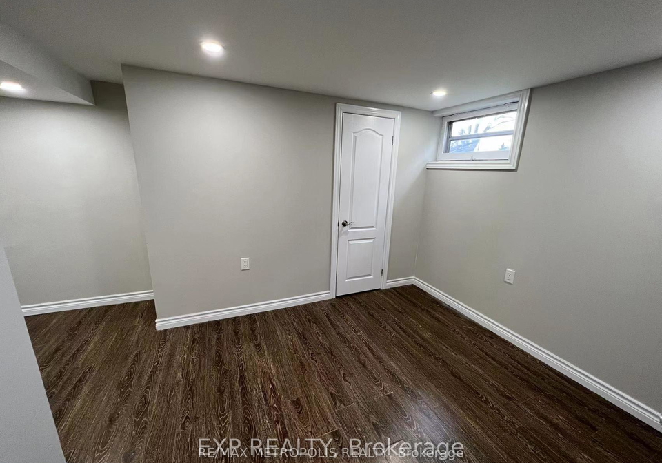 6-mid-pines-road-toronto-scarborough-ontario-e13693544