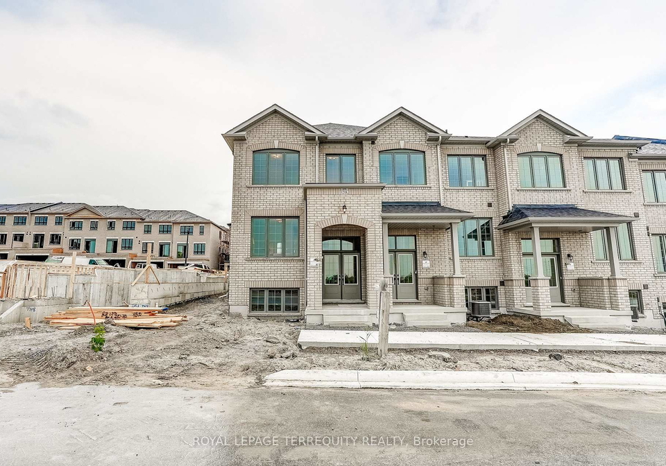 1218-elizabeth-mackenzie-trail-pickering-ontario-e13693650