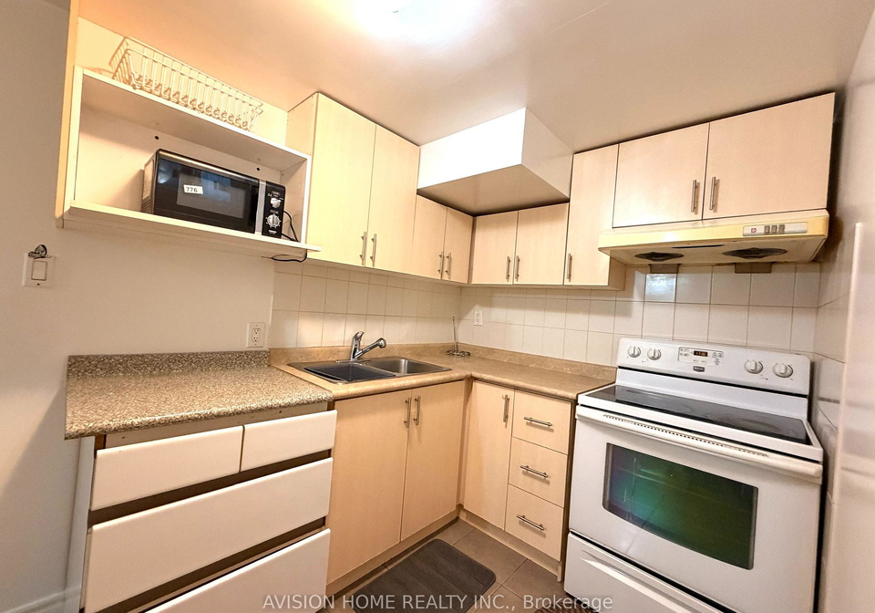 172-calverley-trail-toronto-scarborough-ontario-e13694070