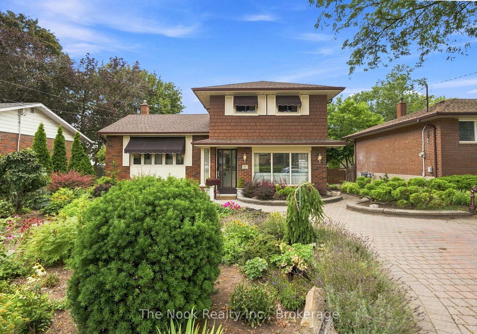 110-bowman-avenue-whitby-ontario-e13694356