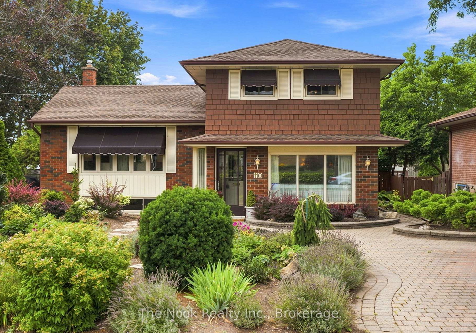 110-bowman-avenue-whitby-ontario-e13694356
