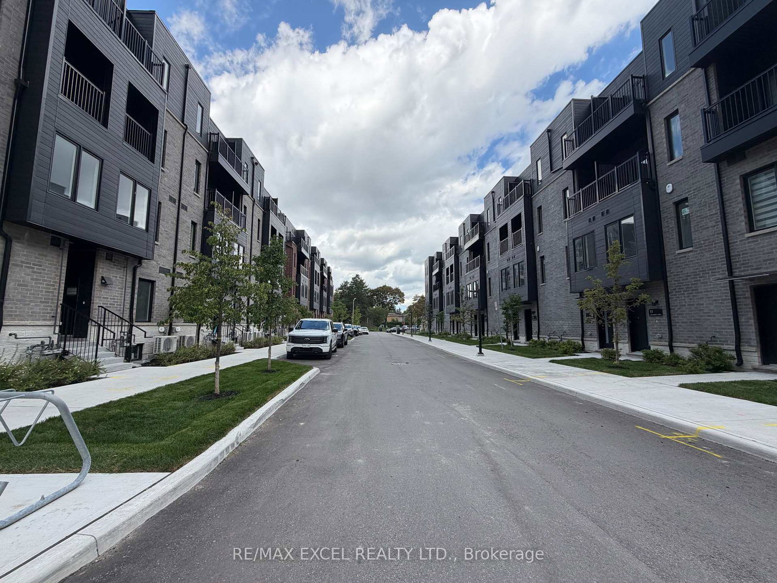 10-calamint-lane-toronto-scarborough-ontario-e13694434