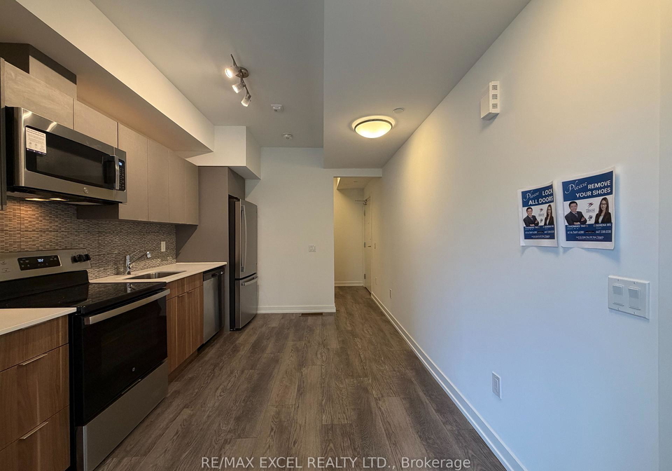 3069-pharmacy-avenue-toronto-scarborough-ontario-e13694474