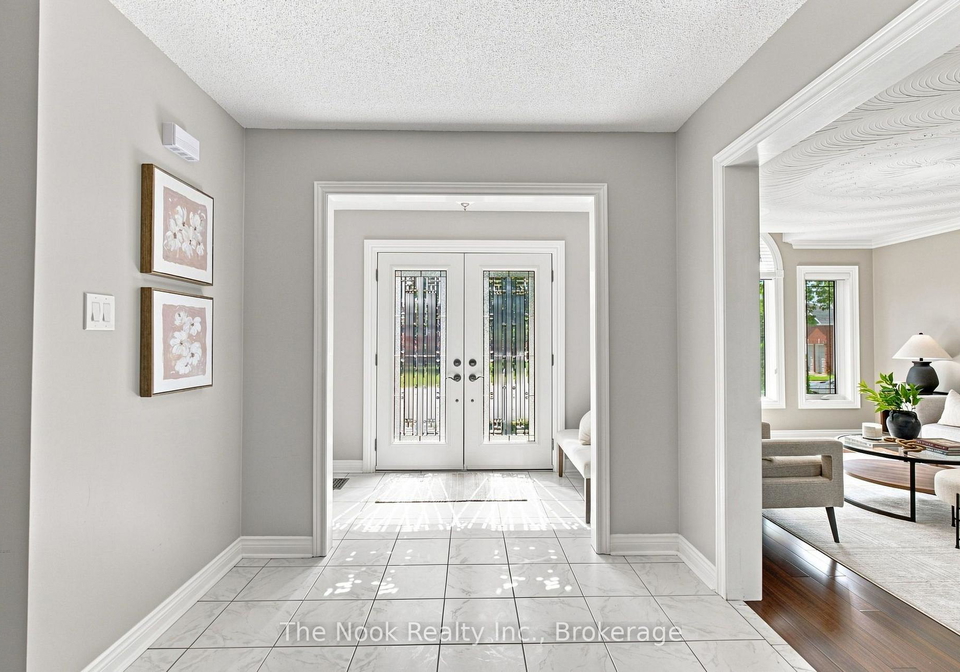 57-finnegan-place-whitby-ontario-e13694586