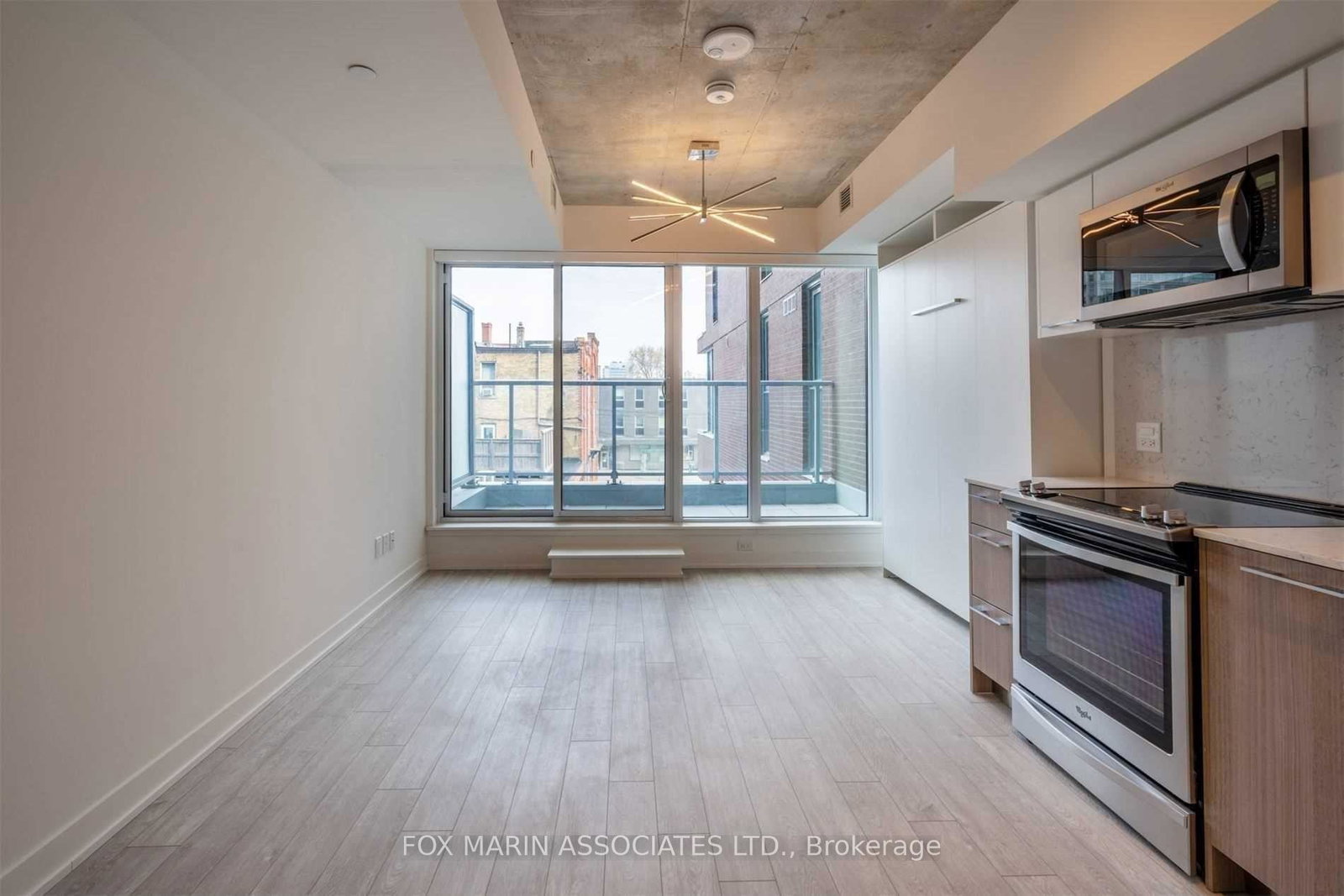30-baseball-place-toronto-toronto-ontario-e13694734
