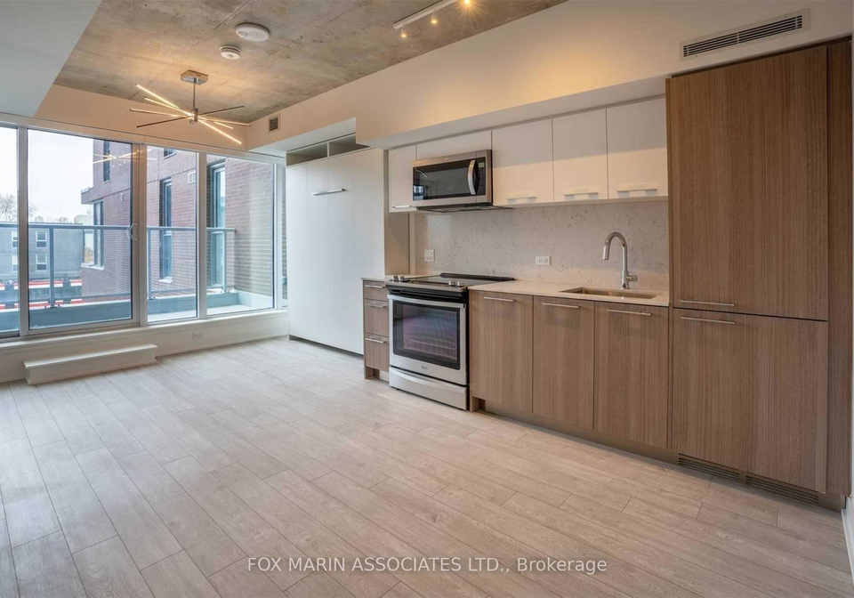 30-baseball-place-toronto-toronto-ontario-e13694734