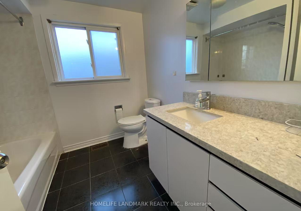 43-wakefield-crescent-toronto-scarborough-ontario-e13694824