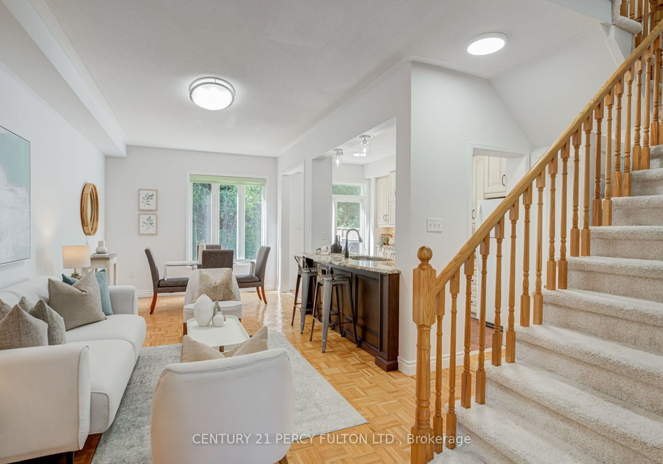 366-strouds-lane-pickering-ontario-e13695214