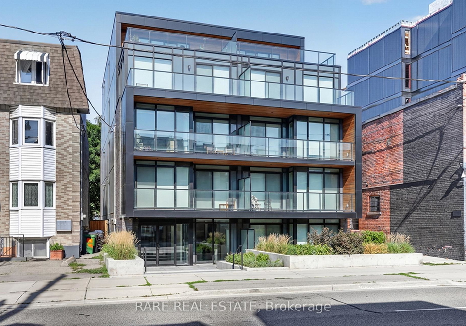 890-892-broadview-avenue-toronto-east-york-ontario-e13695322