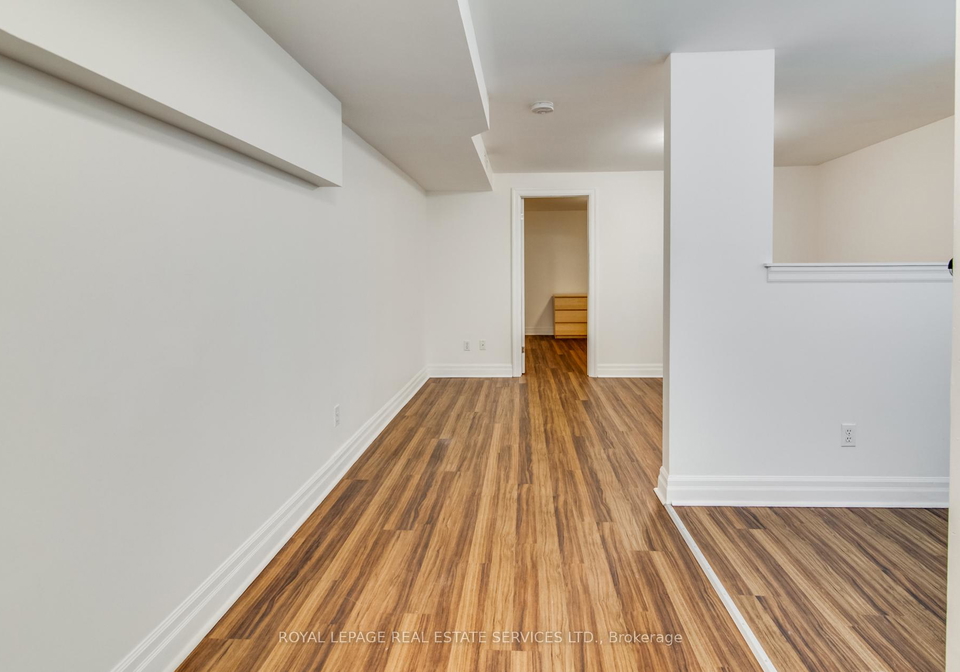 116-gillard-avenue-toronto-toronto-ontario-e13695328