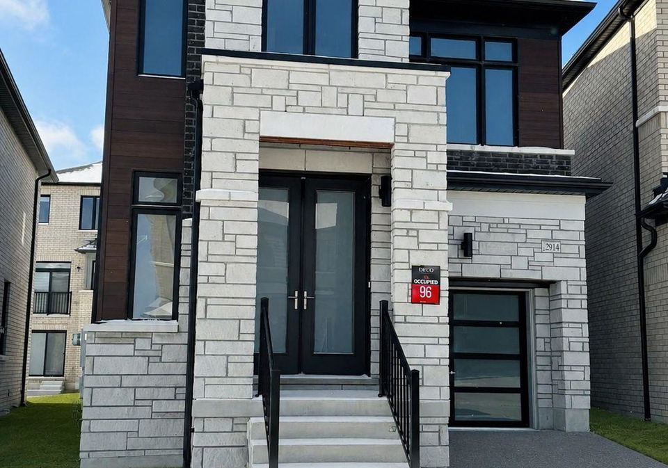 2914-nakina-street-pickering-ontario-e13695570