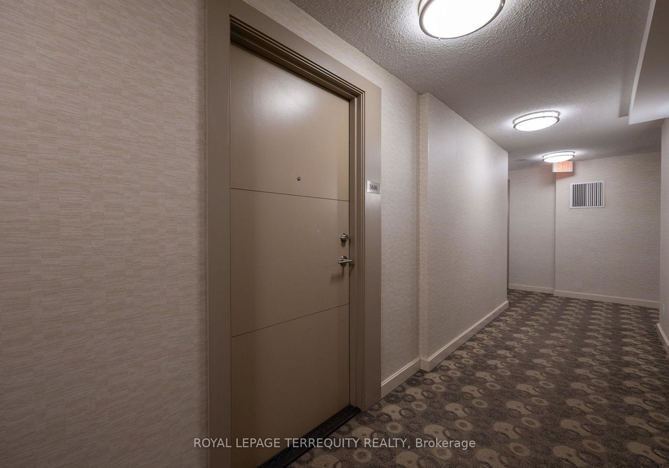50-town-centre-court-toronto-scarborough-ontario-e13695572