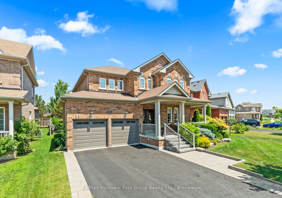 928-black-cherry-drive-oshawa-ontario-e13695622