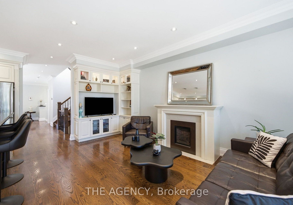 11-northbrook-road-toronto-east-york-ontario-e13696002