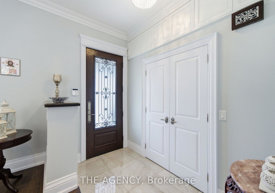 11-northbrook-road-toronto-east-york-ontario-e13696002