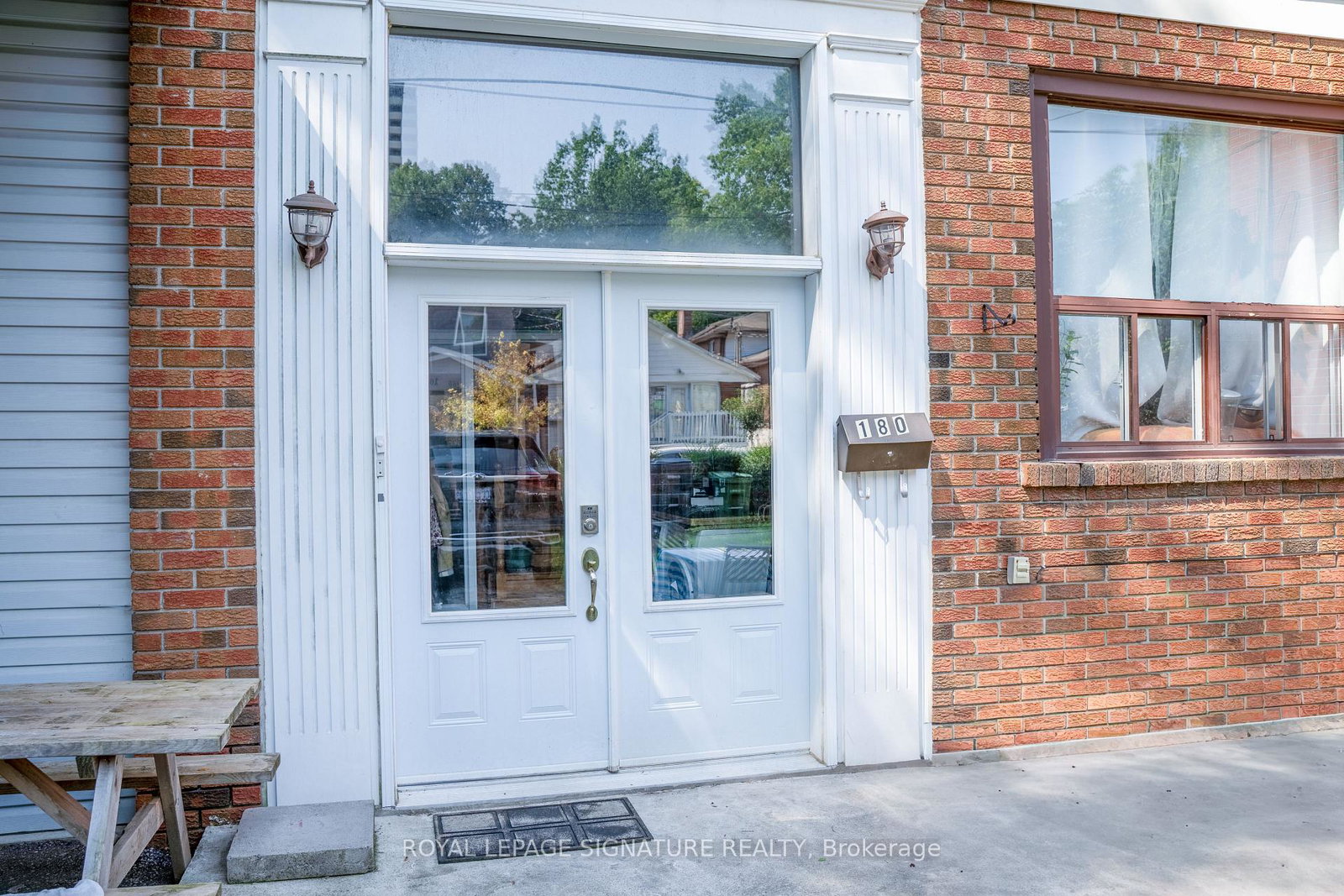 180-leyton-avenue-toronto-scarborough-ontario-e13696078