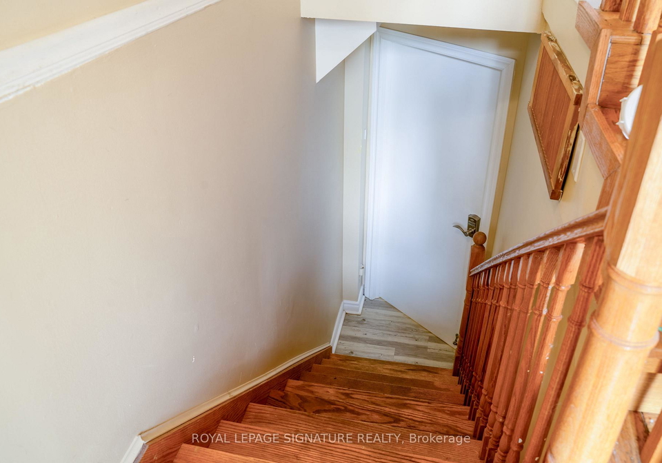 180-leyton-avenue-toronto-scarborough-ontario-e13696078