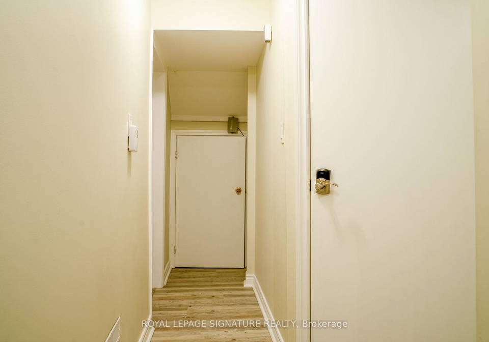180-leyton-avenue-toronto-scarborough-ontario-e13696078
