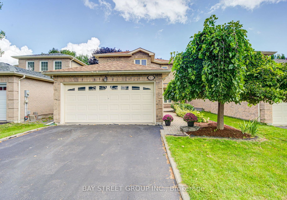 10-hemingford-place-whitby-ontario-e13696106