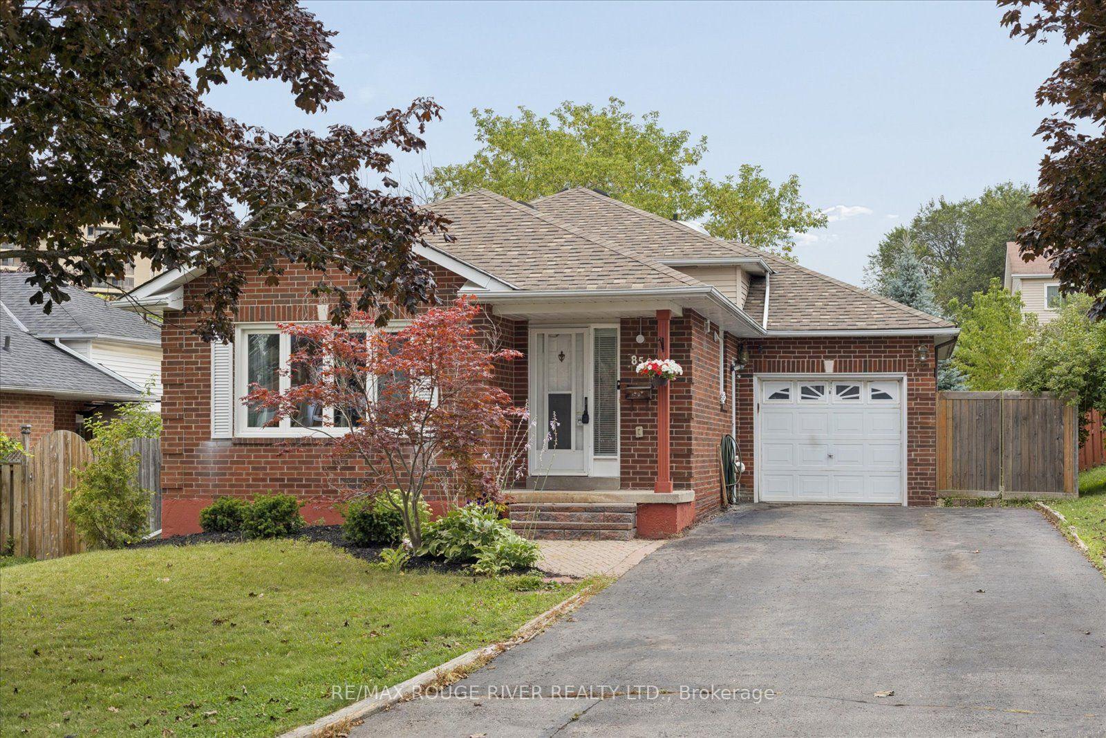 856-meadowhill-court-oshawa-ontario-e13696324