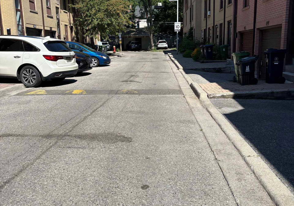 275-broadview-avenue-toronto-toronto-ontario-e13696392