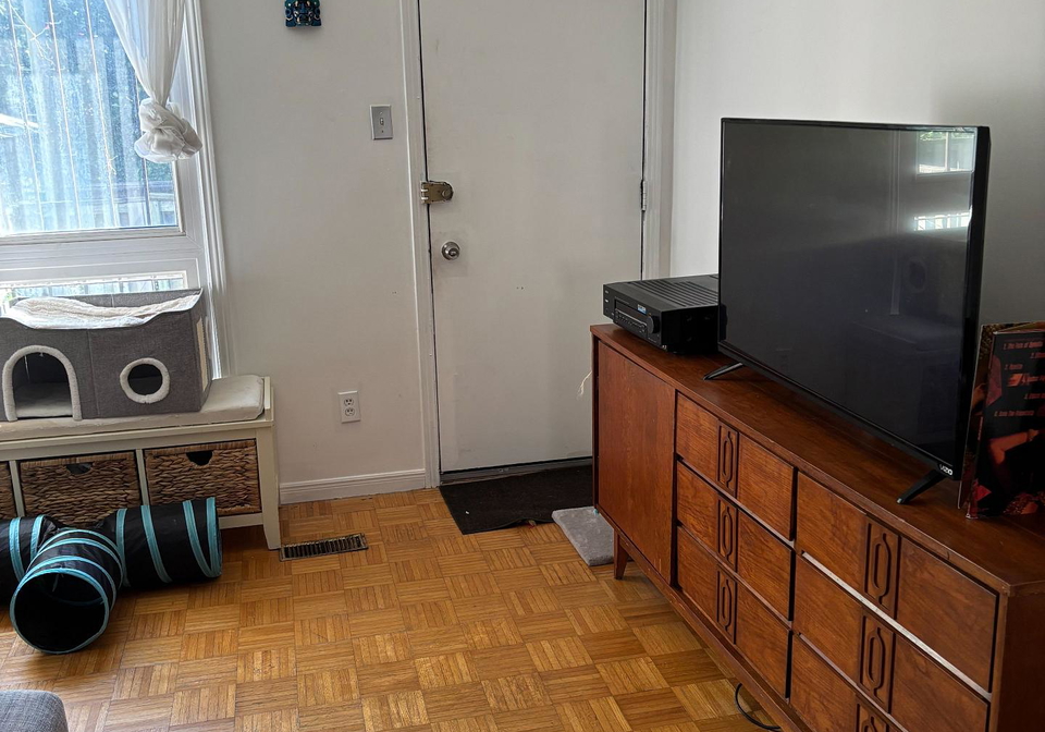 275-broadview-avenue-toronto-toronto-ontario-e13696392