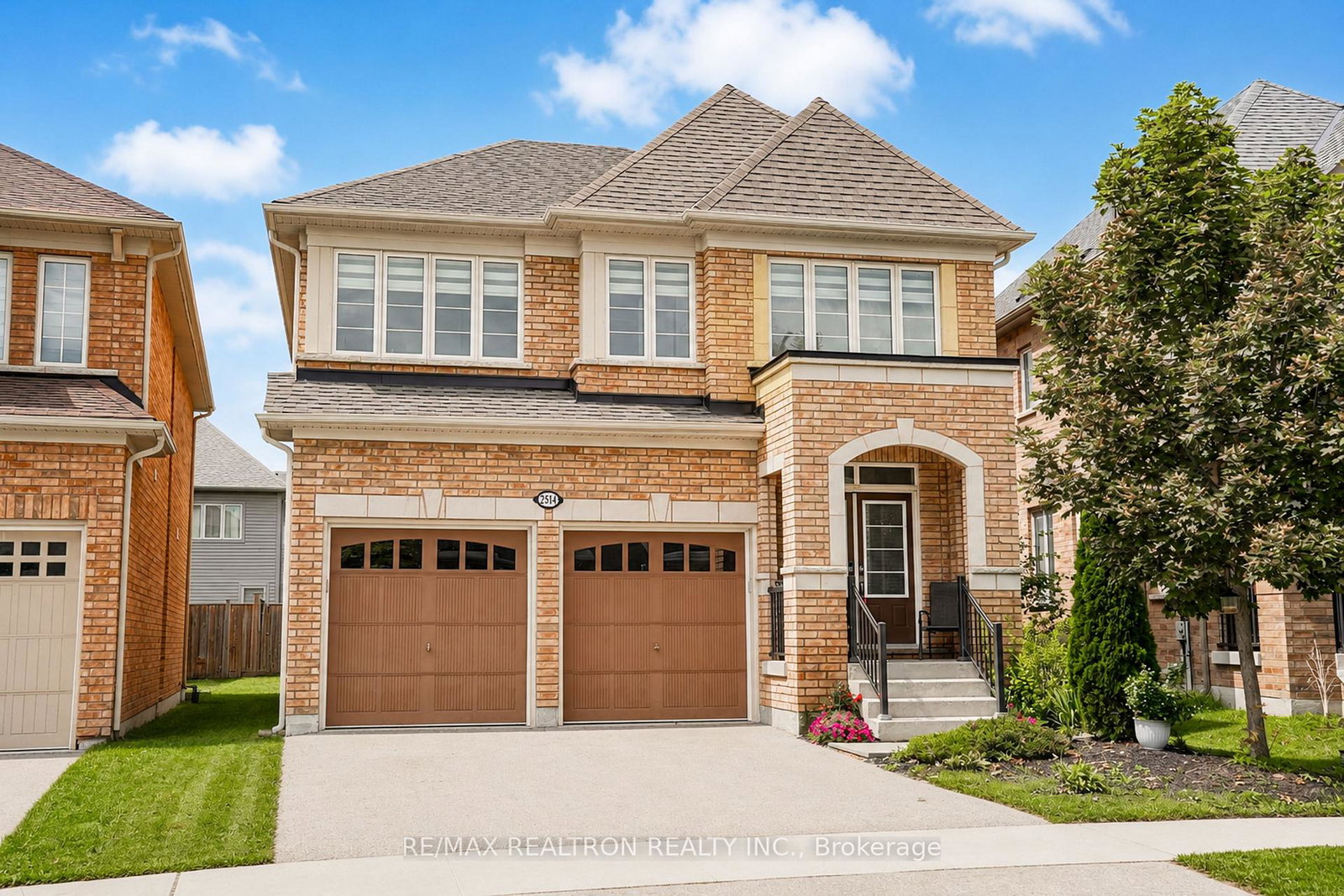 2544-bandsman-crescent-oshawa-ontario-e13696446
