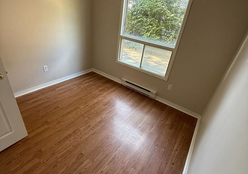 338-malaga-road-oshawa-ontario-e13696544