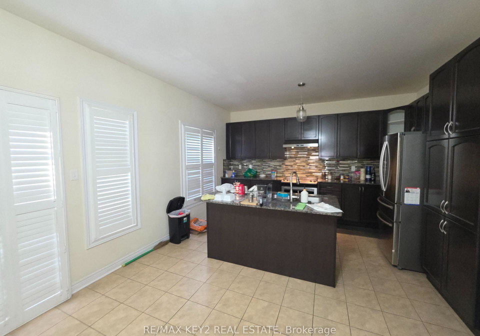 1601-dusty-drive-pickering-ontario-e13696608