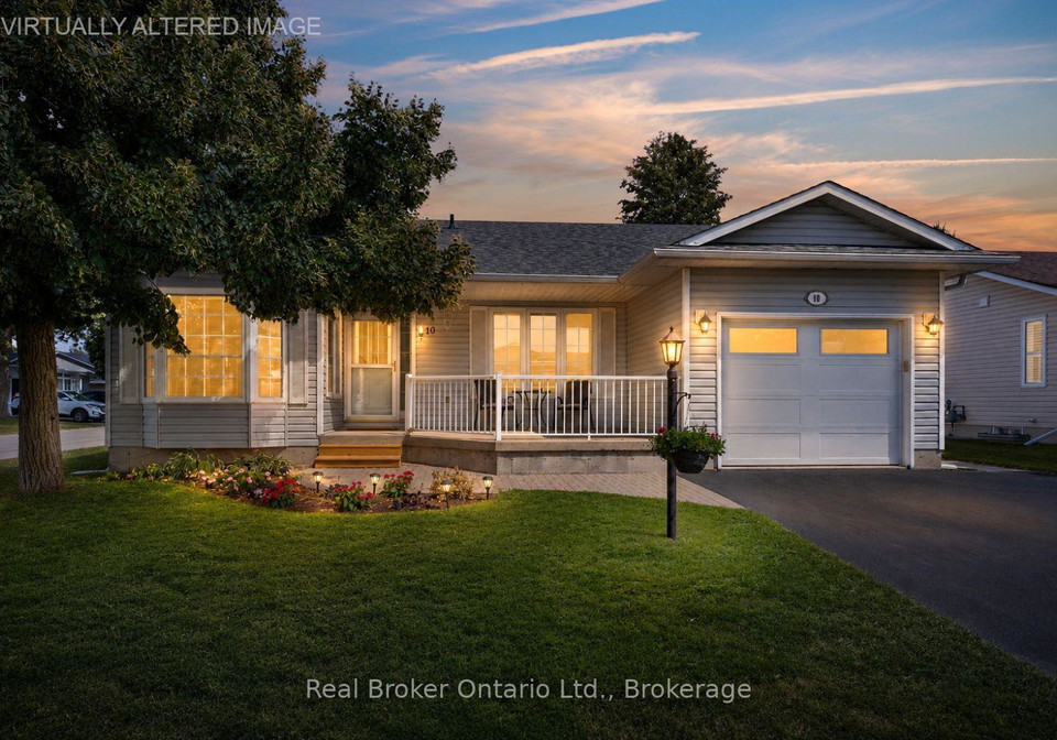 10-niagara-trail-clarington-ontario-e13696664