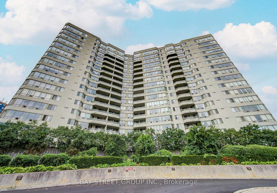 160-alton-towers-circle-toronto-scarborough-ontario-e13696702