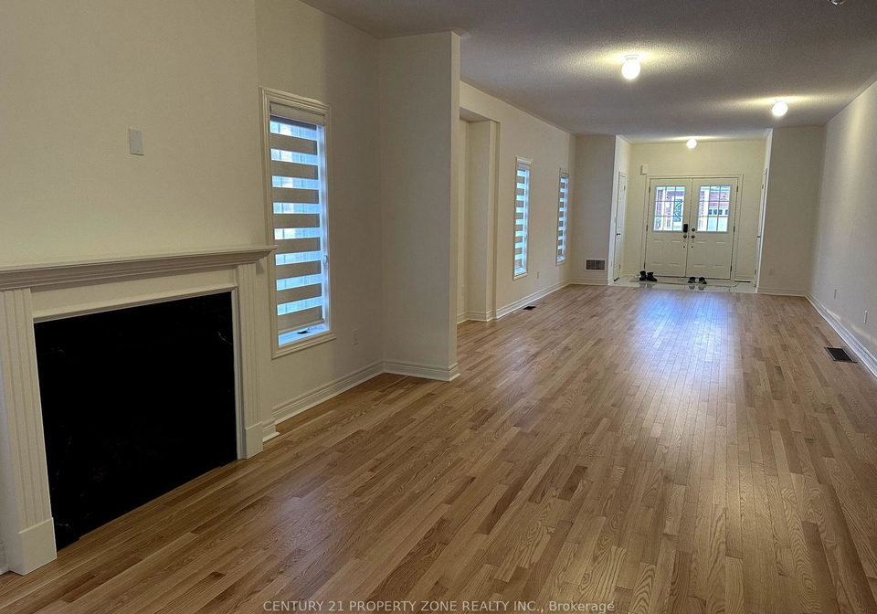 648-fleetwood-drive-oshawa-ontario-e13697592