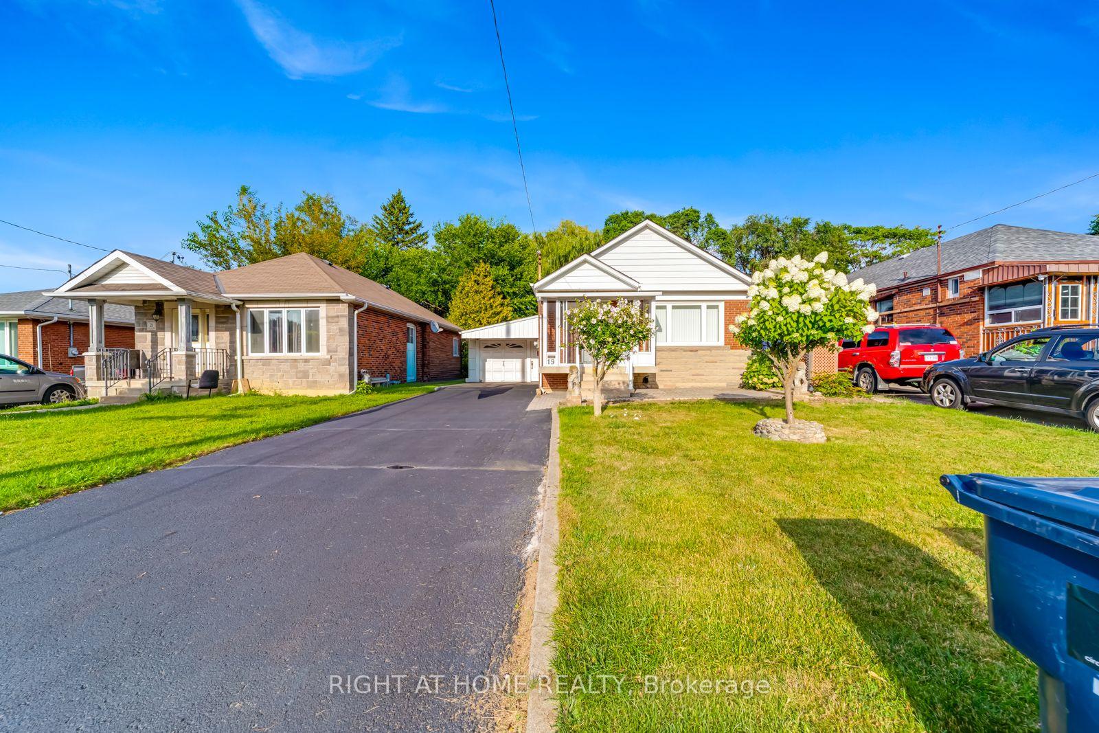 19-martorino-drive-toronto-scarborough-ontario-e13697890