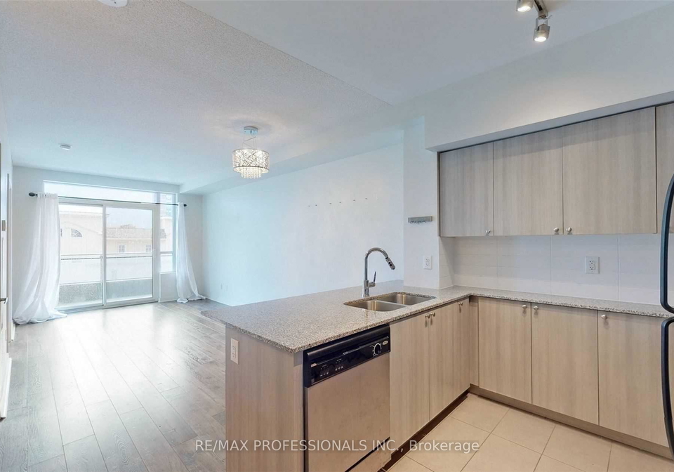 1235-bayly-street-pickering-ontario-e13697978