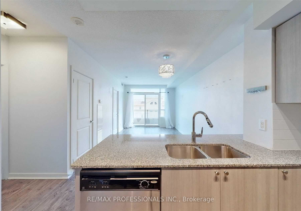 1235-bayly-street-pickering-ontario-e13697978