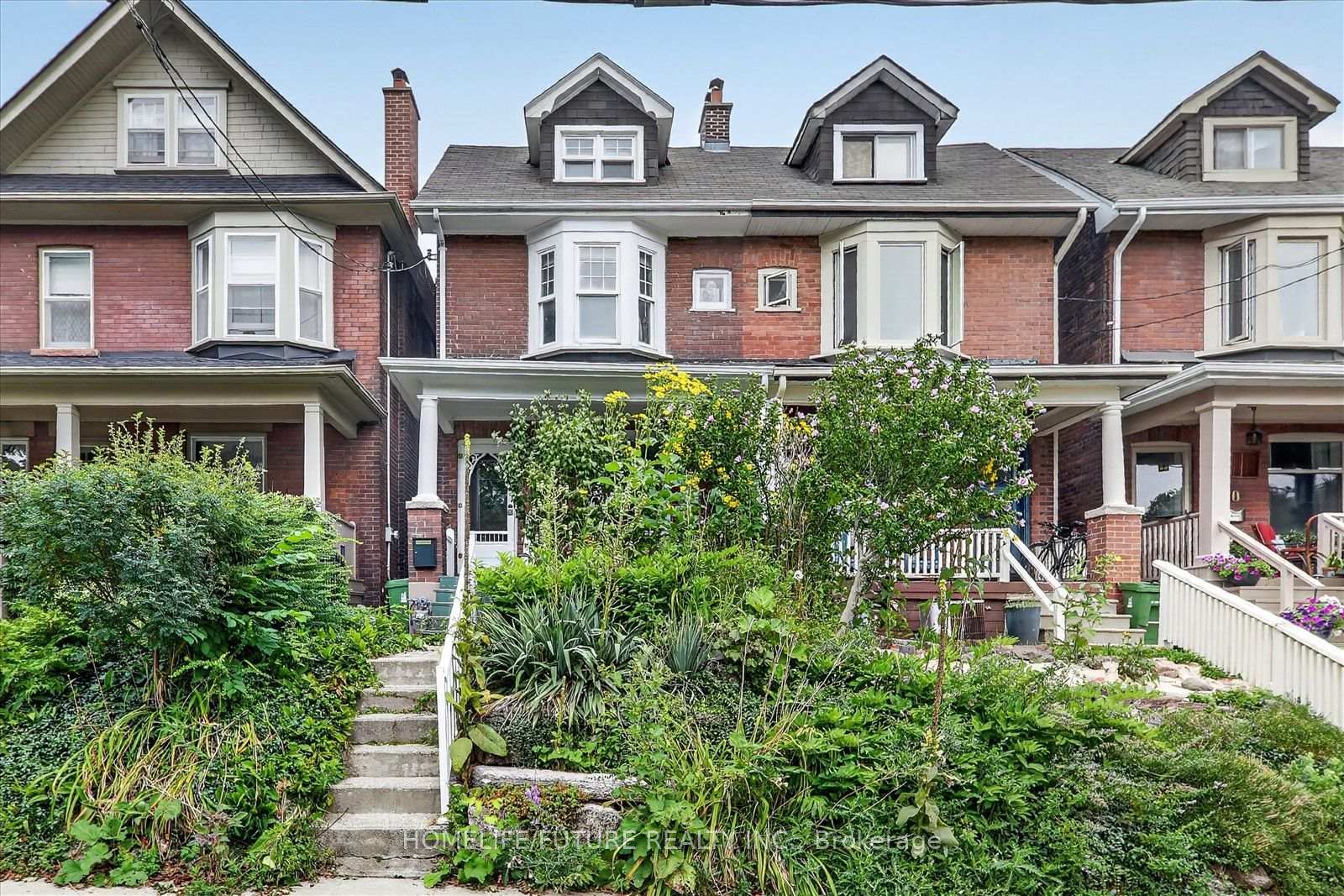 56-sparkhall-avenue-toronto-toronto-ontario-e13698268