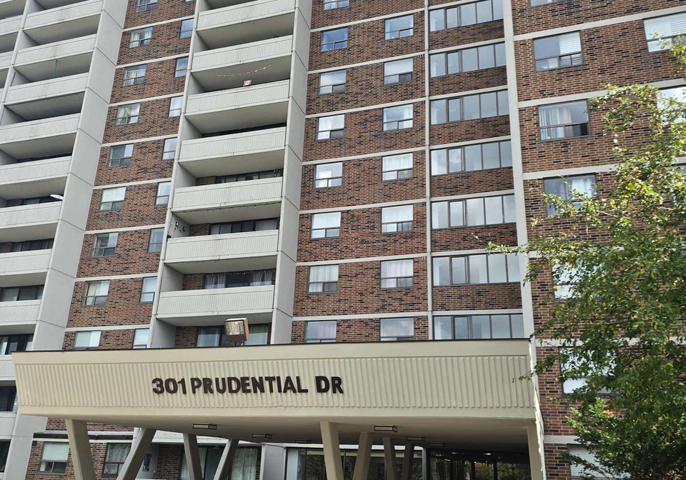 301-prudential-drive-toronto-scarborough-ontario-e13698314