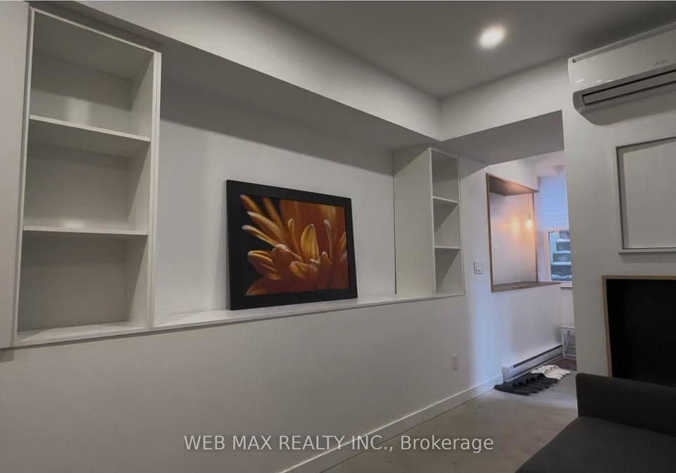 173-milverton-boulevard-toronto-east-york-ontario-e13698426