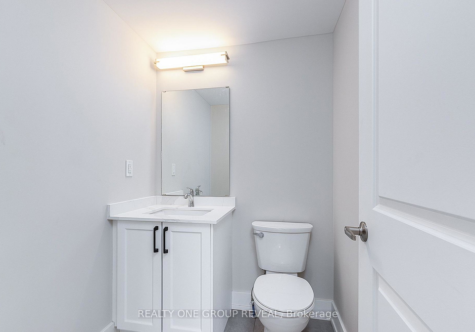 24-queen-street-clarington-ontario-e13698528