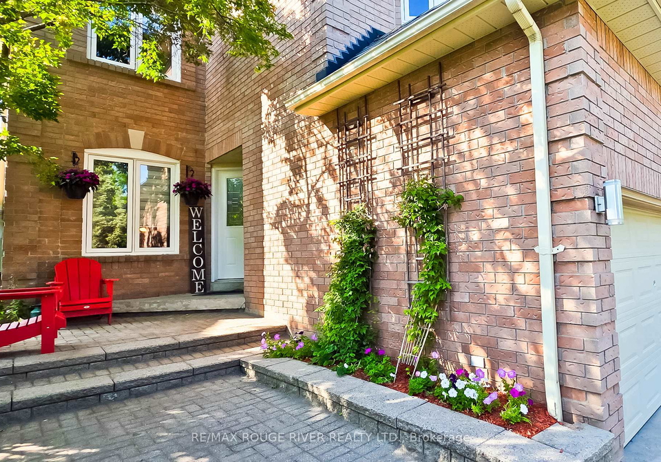 6-knotty-pine-drive-whitby-ontario-e13698632