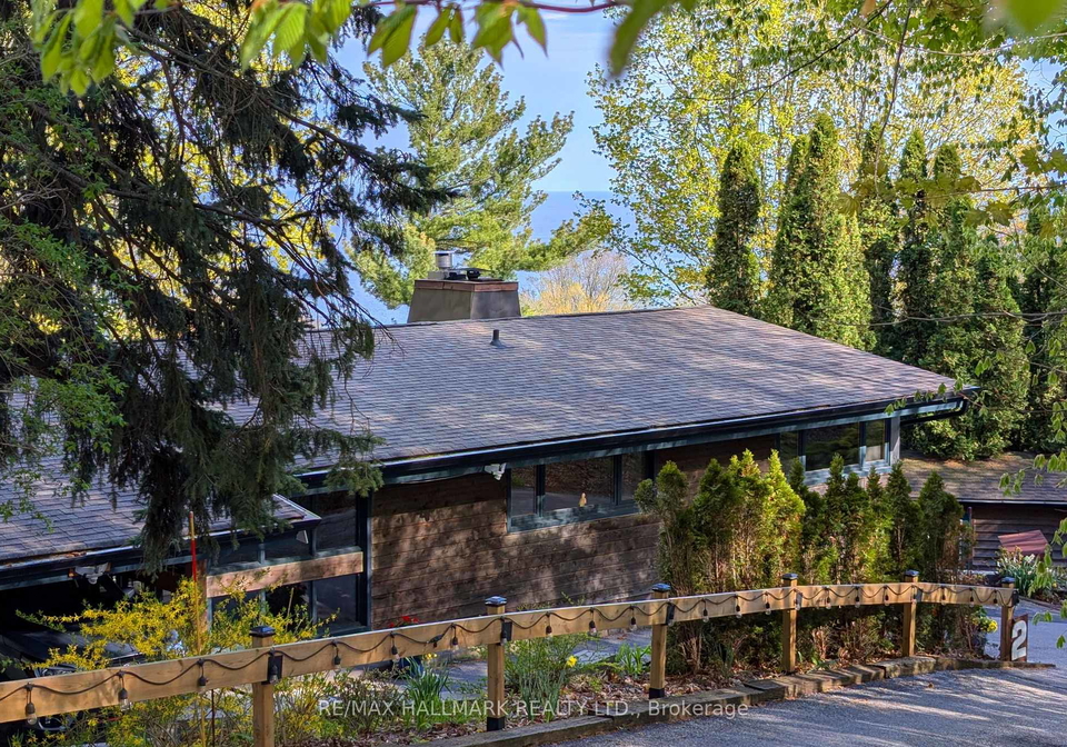 2-ledge-road-toronto-scarborough-ontario-e13698770
