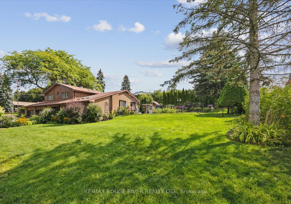 881-swiss-heights-drive-oshawa-ontario-e13699248