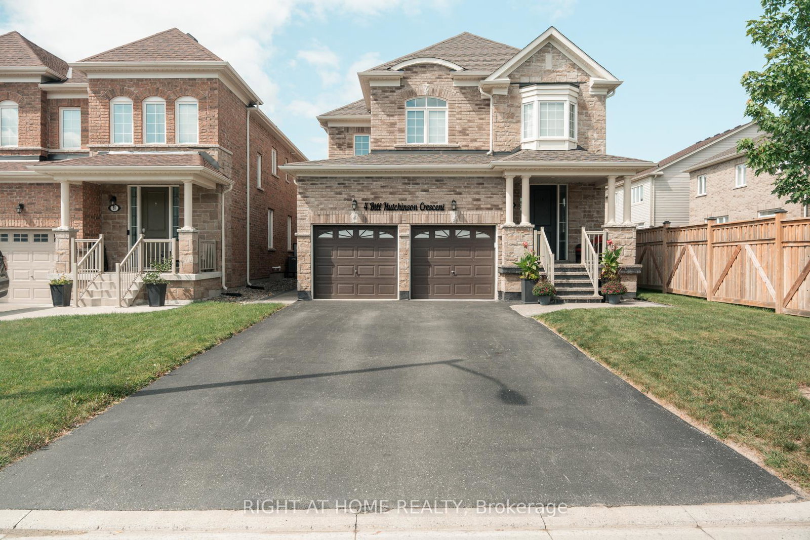 4-bill-hutchinson-crescent-clarington-ontario-e13699336